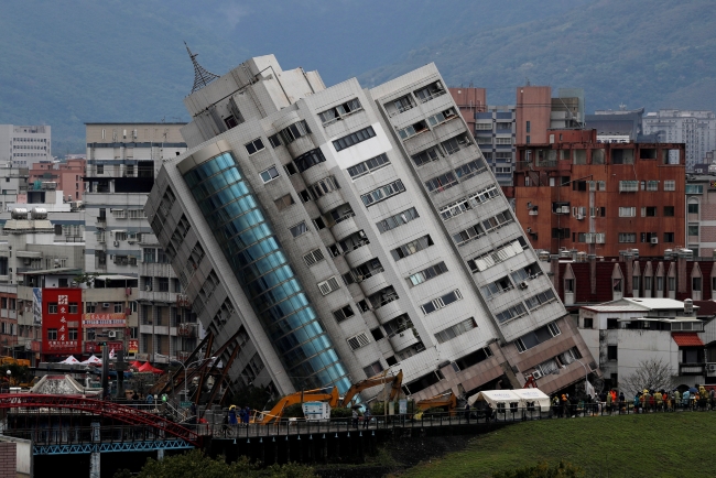 Tayvan'daki depremin bilançosu artıyor