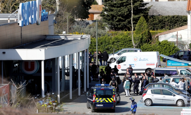 Kuveyt, Fransa'daki terör saldırılarını kınadı