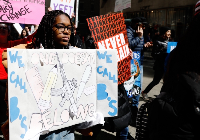 ABD'de yüzbinlerce kişi silahlanmaya karşı sokakta