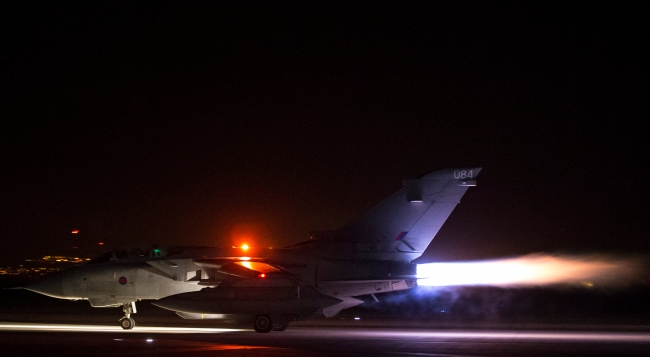 İngiltere, harekata 4 Tornado savaş uçağıyla katıldı
