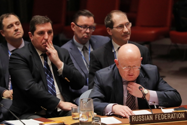 BMGK'da ABD ve Rusya arasında Rakka atışması