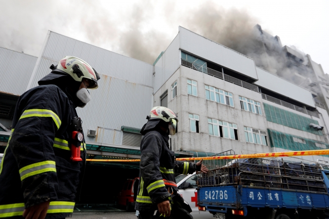 Tayvan'da fabrika bir anda alev aldı: 7 ölü