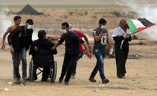 İsrail'in ablukası altındaki Gazze Şeridi'nde, yine kan döküldü