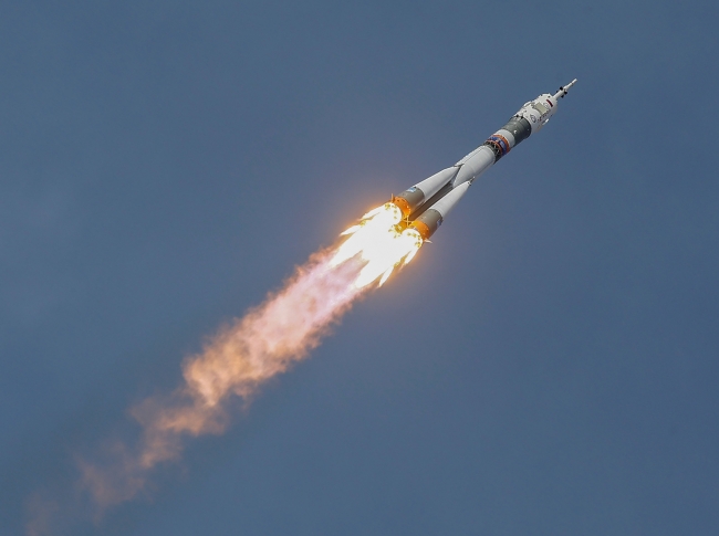 Rus uzay aracı Soyuz MS-09 uzaya fırlatıldı