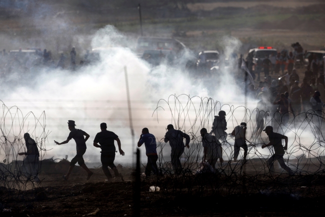 İsrail, Filistinlileri 'tahrip uçlu mermi'yle vurdu