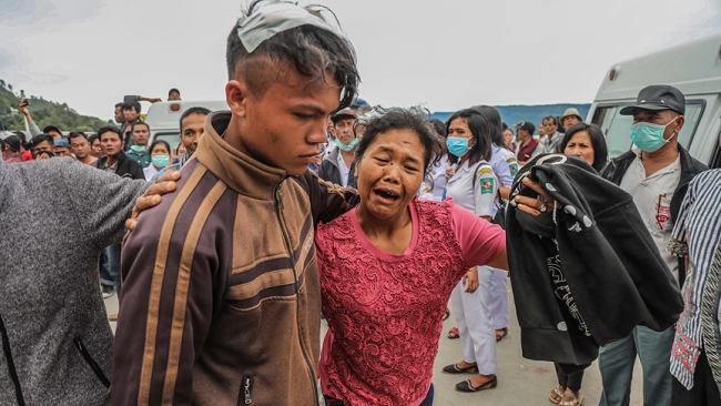 Endonezya'da feribot faciasında ölenlerin sayısı 34'e yükseldi