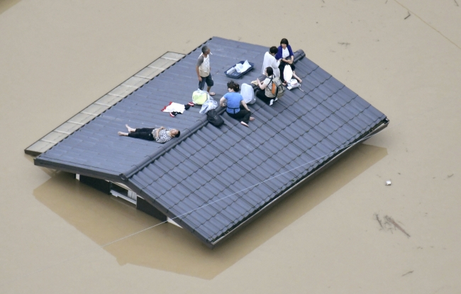 Japonya sel felaketinin sonuçlarıyla yüzleşiyor