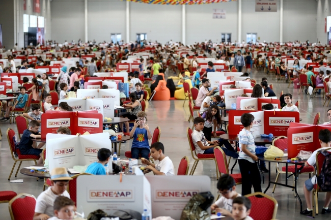 Geleceğin Teknoloji Yıldızları Programına öğrencilerden büyük katılım