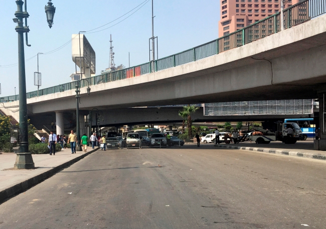 ABD'nin Kahire Büyükelçiliği'ne saldırı