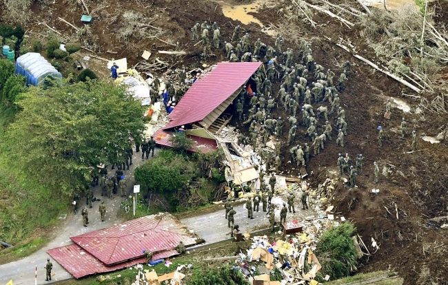 Japonya'daki depremde ölü sayısı 16'ya yükseldi