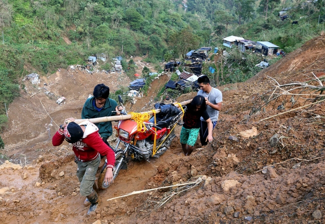 Filipinler'deki heyelanda ölü sayısı 46'ya yükseldi