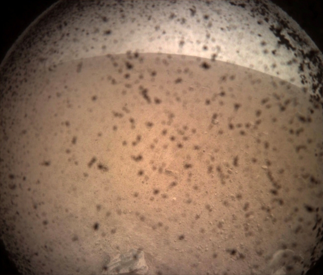 NASA'nın keşif aracı InSight Mars'a iniş yaptı