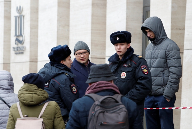 Rusya'da alışveriş merkezleri ve metro istasyonunda bomba ihbarı