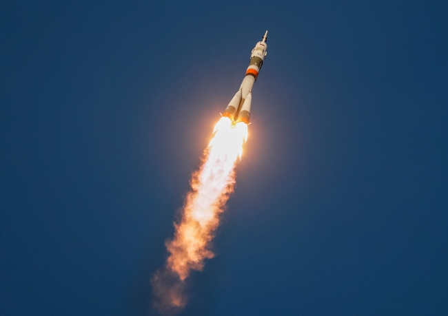 Soyuz MS-11 yeniden uzay yolunda