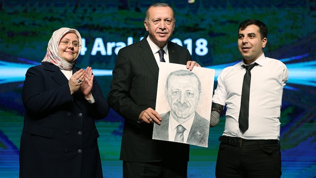 Cumhurbaşkanı Erdoğan: Suriye Kürtlerini PKK/PYD'nin zulmüne terk etmeyeceğiz