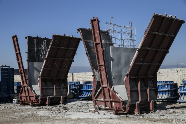 Afrin sınırında 'Fetih Marşı' yankılandı