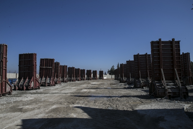 Afrin sınırında 'Fetih Marşı' yankılandı