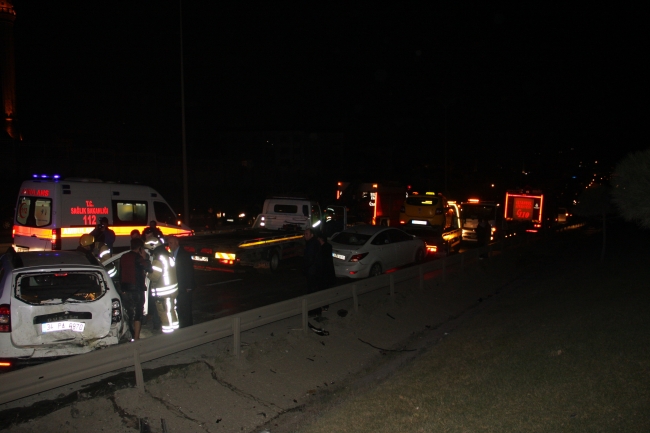 İstanbul'da zincirleme zincirleme trafik kazası: 12 yaralı