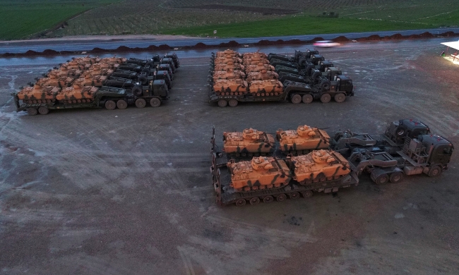 TSK'nın sınır hattına zırhlı araç takviyesi aralıksız sürüyor