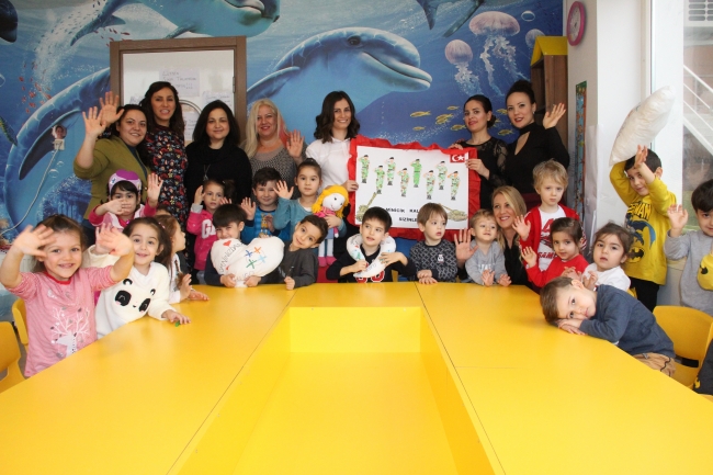 Minik kalplerden Afrin’deki askerlere hediye