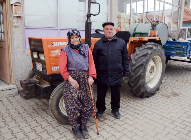 Ayşe Teyze'yi hırsızlar ağlattı polis güldürdü