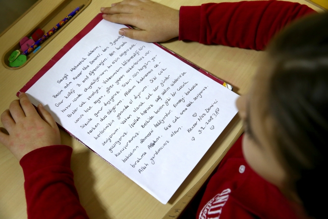 Minik öğrencilerden Afrin kahramanlarına duygulandıran mektup