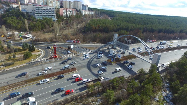 Ankara'ya 10 yeni köprülü kavşak