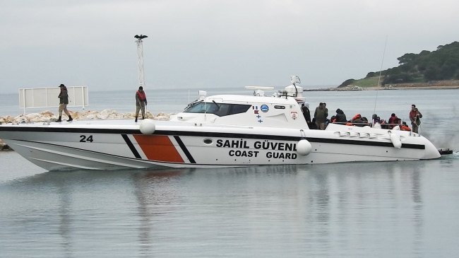 Aynı botta 9 farklı ülkeden göçmen