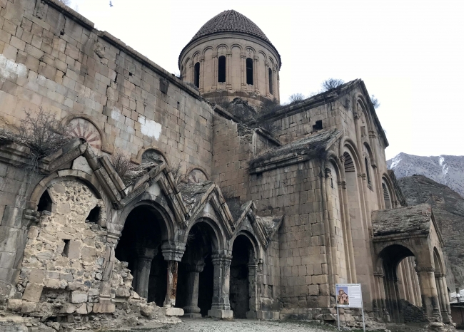 Tarihi kilise "röntgeni çekilerek" restore edilecek