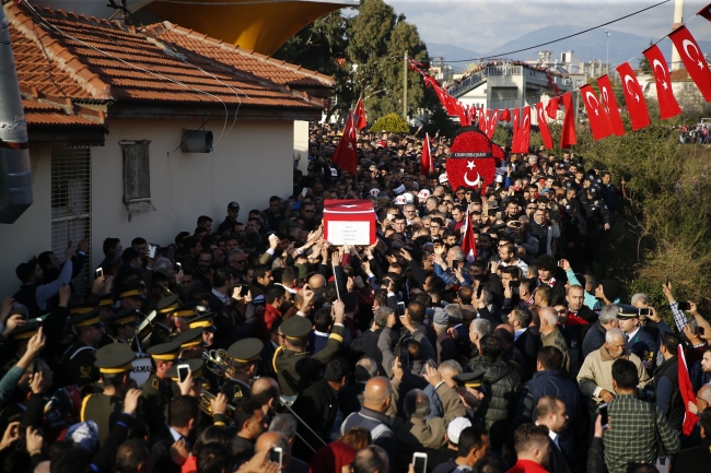 Hakkari şehitleri son yolculuklarına uğurlandı