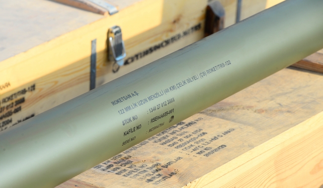 Mehmetçik teröristleri milli roketlerle vuruyor