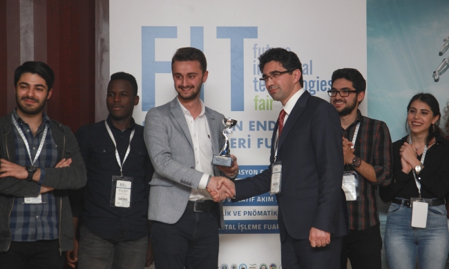 Geleceğin teknolojilerini 20 bin kişi inceledi