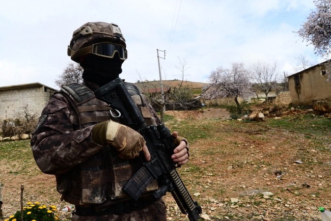 Teröristlerin kabusu JÖH ve PÖH'ler Afrin'de