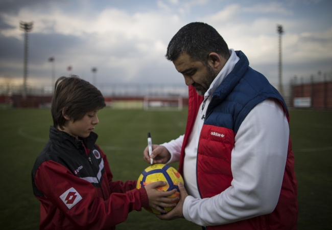 Yeşil sahaların minik kahramanları: İkibuçukluklar