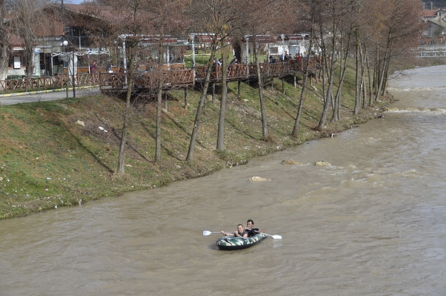 Mengen Deresi'nde rafting heyecanı