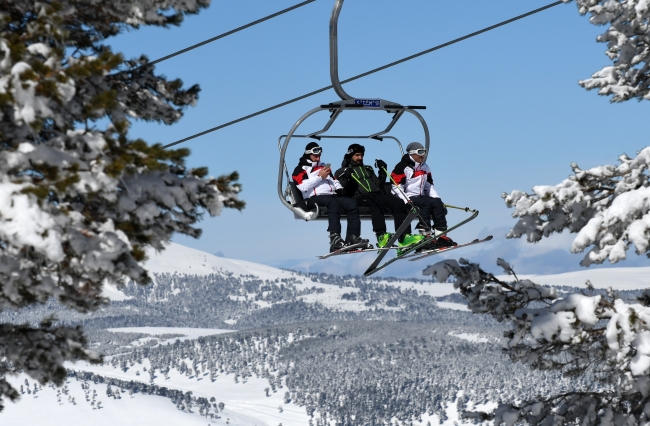 Kars Cıbıltepe'de Mart ayında kayak