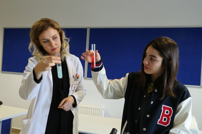 Öğrencilerin kanser projesine TÜBİTAK'tan destek