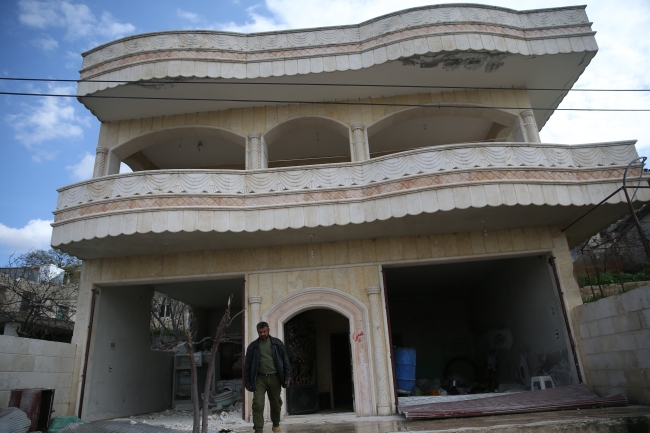 Afrin'de teröristler her yere patlayıcı tuzaklamış