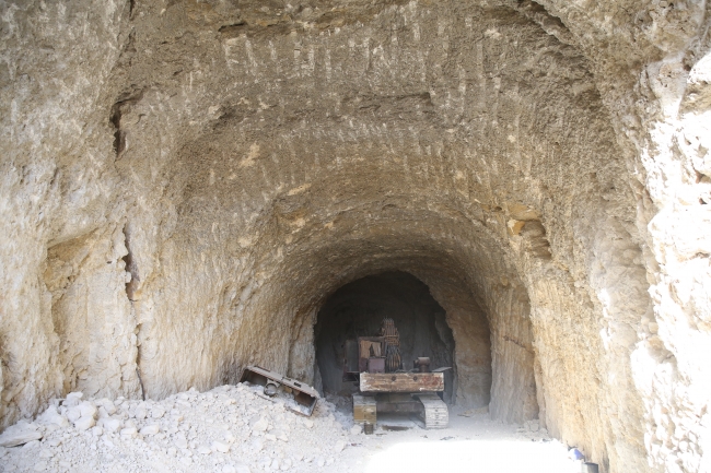 Afrin'de teröristler her yere patlayıcı tuzaklamış