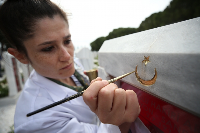 Gelibolu'nun tarihi dokusu onlardan soruluyor