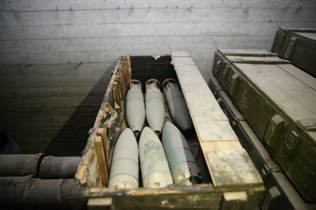 YPG/PKK'nın 12 odalı yer altı mühimmat deposu bulundu