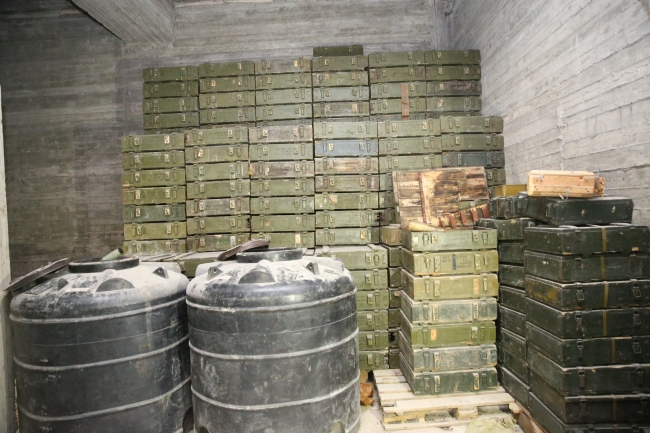 YPG/PKK'nın 12 odalı yer altı mühimmat deposu bulundu