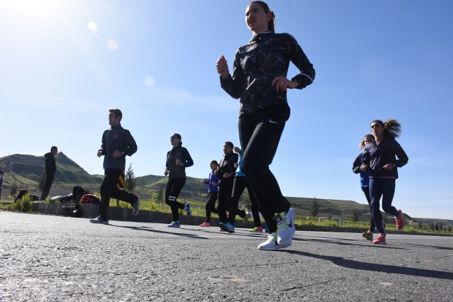 Batman'da şehitler anısına "2. Uluslararası Yarı Maratonu"