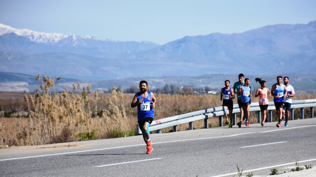 Batman'da şehitler anısına "2. Uluslararası Yarı Maratonu"