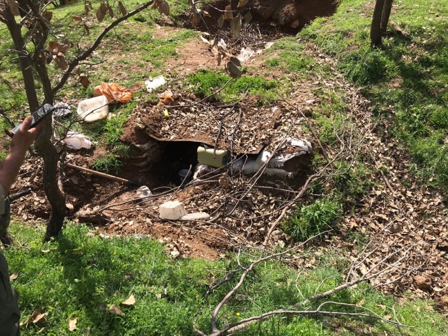 PKK'lıların görüntülenmemek için kullandıkları malzemeler bulundu