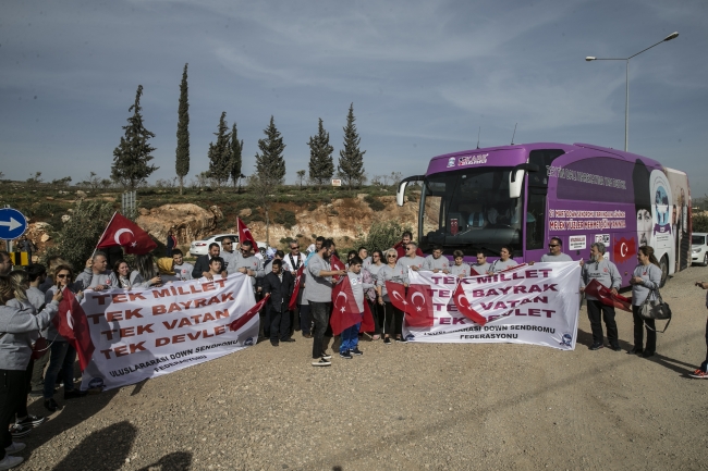 Down sendromlu çocuklardan Mehmetçiğe destek