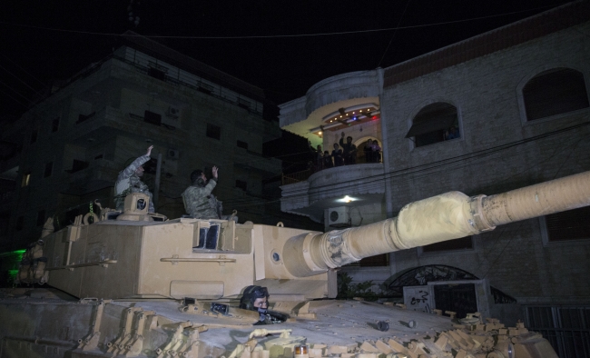 Mehmetçik'ten Afrin'de gece devriyesi