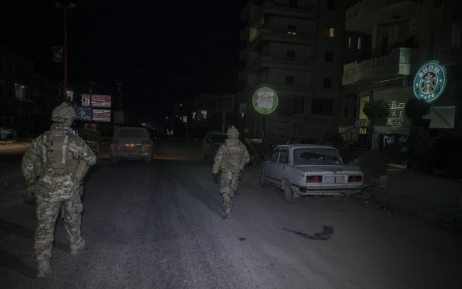 Mehmetçik'ten Afrin'de gece devriyesi
