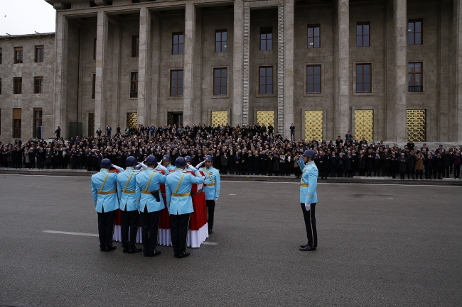 Deniz Bölükbaşı son yolculuğuna uğurlandı