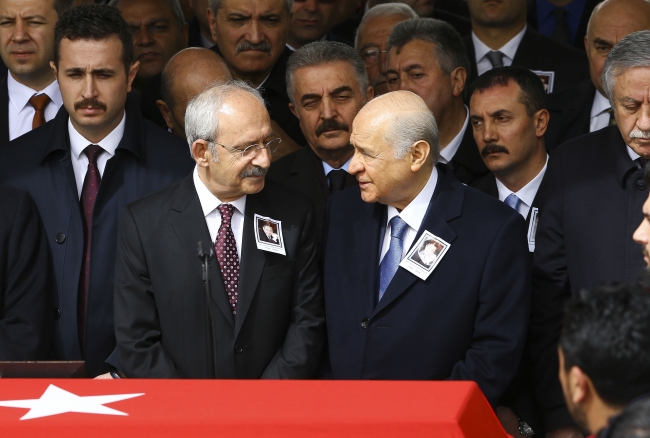 Deniz Bölükbaşı son yolculuğuna uğurlandı